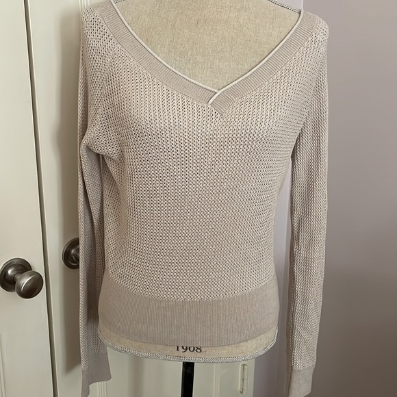 Bibi Black Taupe Sweater NWT - Picture 2 of 5